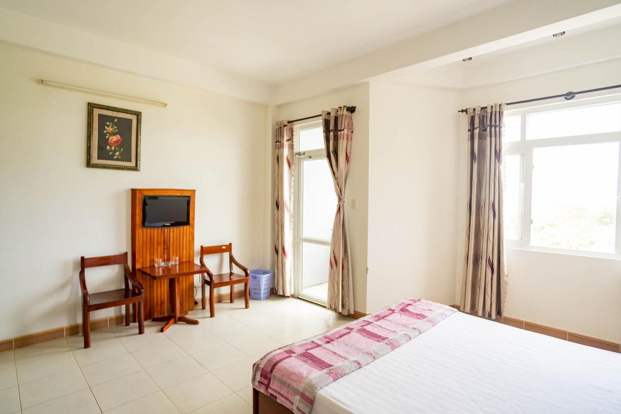 Lyly Hotell Da Nang Exteriör bild