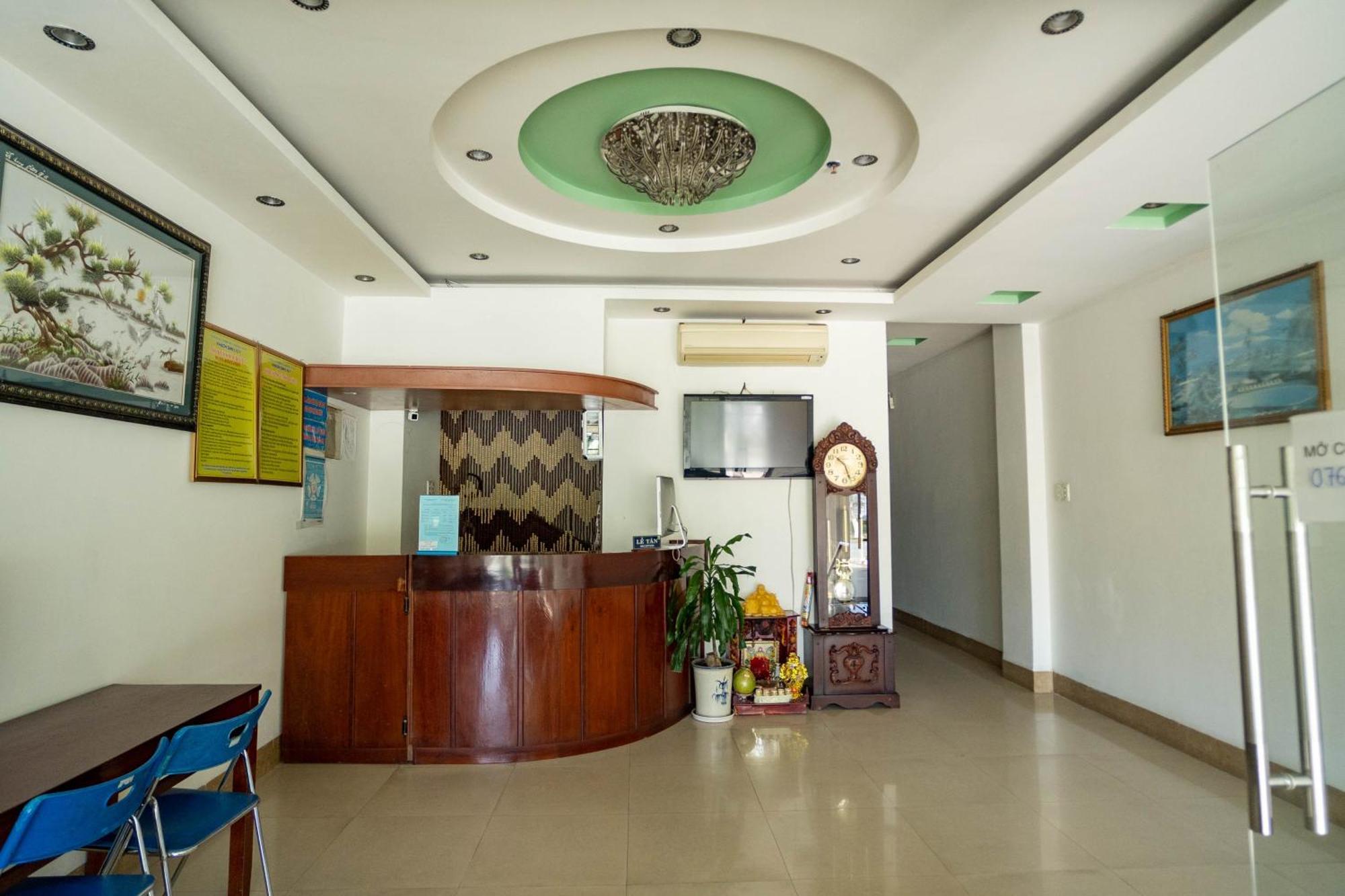 Lyly Hotell Da Nang Exteriör bild